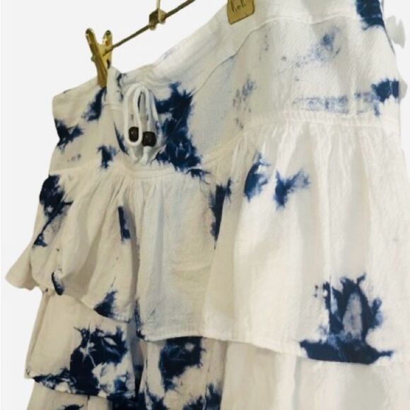 Blue and White Tiered Bubble Mini Skirt - Picture 2 of 10